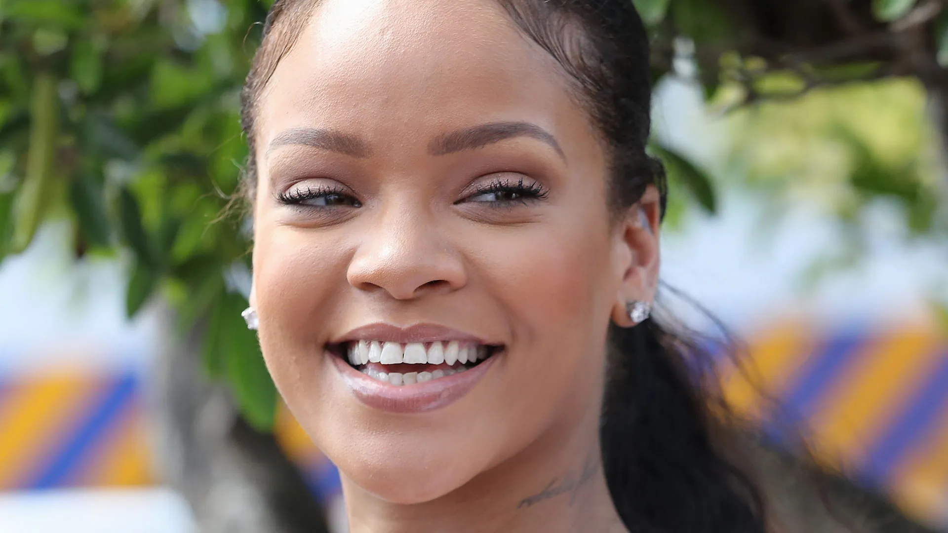 Rihanna original smile